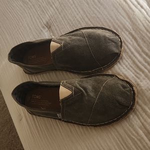 Toms Classic Brown Distresses Leather Men 10 Alpargatas Shoes